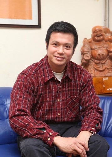 Tài năng đặc biệt ít biết của các diễn viên truyền hình nổi tiếng - 2 
Nhưng ít ai biết rằng anh được đào tạo bài bản về đồ họa, các nhân vật do anh thủ vai đều được anh tự hóa trang