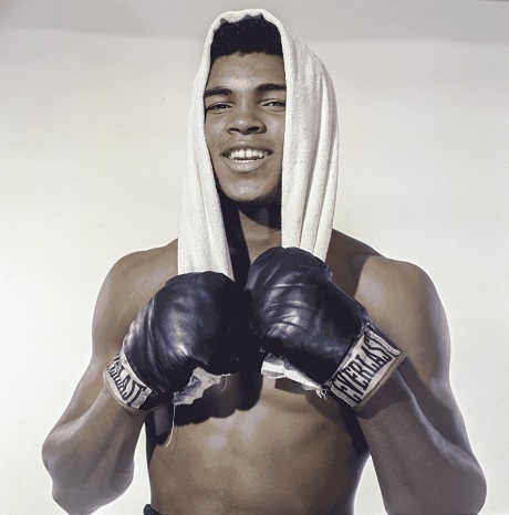 Muhammad Ali, tạm biệt một biểu tượng hòa bình! - 7 Muhammad Ali, tạm biệt một biểu tượng hòa bình! - 7
