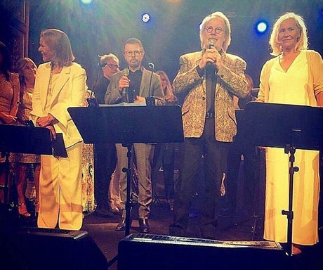 Hai thành viên Björn và Agnetha đã từng có cuộc hôn nhân kéo dài từ 1971-1980, trong khi đó hai thành viên Benny và Frida cũng có một cuộc hôn ngắn ngủi kéo dài từ 1978-1980.