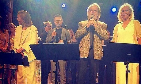 Bốn thành viên của nhóm ABBA (từ trái sang phải): Anni-Frid, Bjorn, Benny và Agnetha.