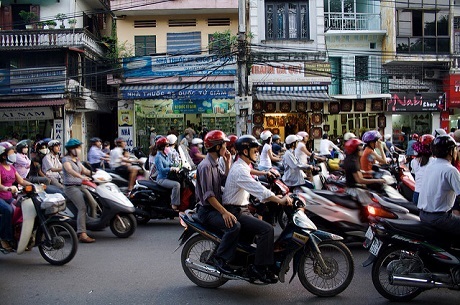 “Người trẻ nhất đi khắp thế gian” khuyên nên đến… Hà Nội - 3 “Người trẻ nhất đi khắp thế gian” khuyên nên đến… Hà Nội - 3