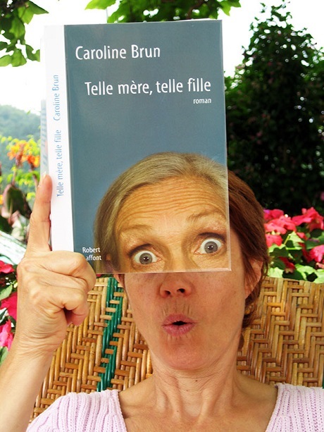 Sự hài hước kỳ diệu mở ra ngay từ… bìa sách - 28 Sự hài hước kỳ diệu mở ra ngay từ… bìa sách - 28