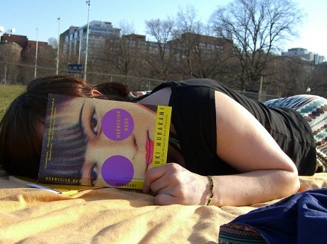 Sự hài hước kỳ diệu mở ra ngay từ… bìa sách - 34 Sự hài hước kỳ diệu mở ra ngay từ… bìa sách - 34