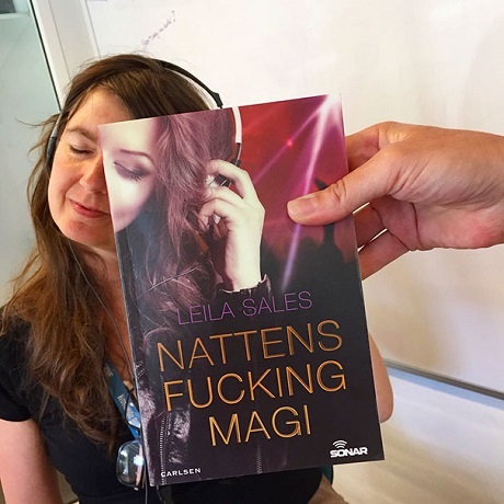 Sự hài hước kỳ diệu mở ra ngay từ… bìa sách - 42 Sự hài hước kỳ diệu mở ra ngay từ… bìa sách - 42