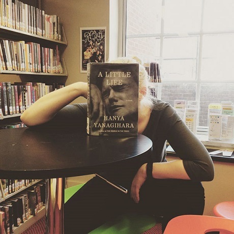 Sự hài hước kỳ diệu mở ra ngay từ… bìa sách - 48 Sự hài hước kỳ diệu mở ra ngay từ… bìa sách - 48