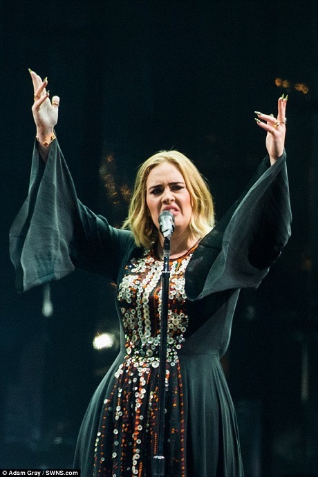 Adele đã thăng hoa trên sân khấu.