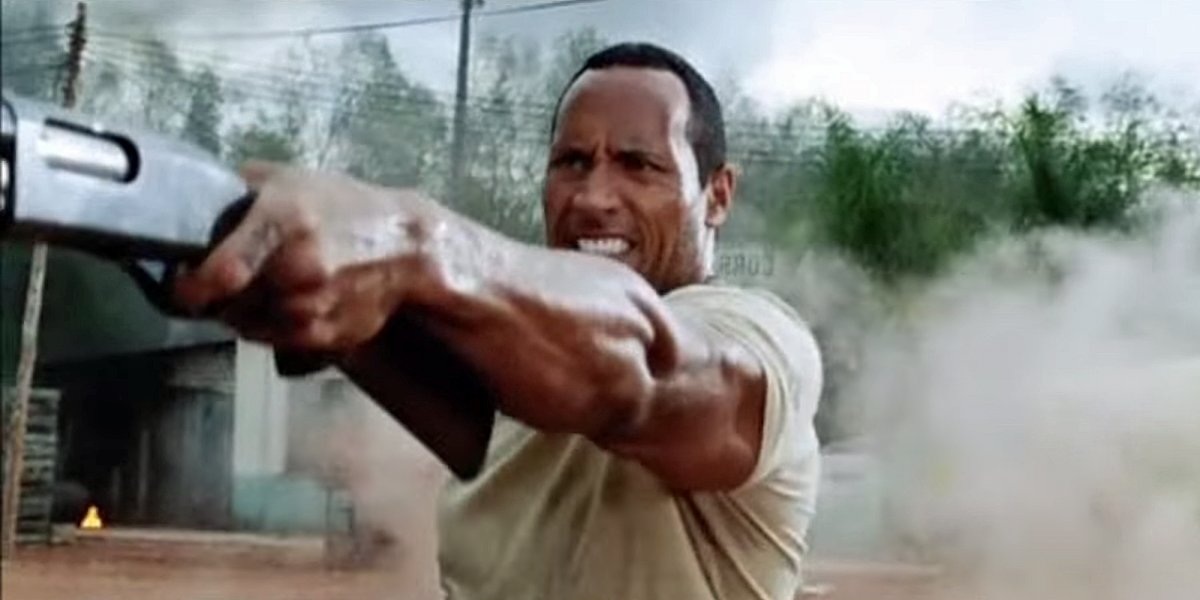 Dù khởi đầu thuận lợi là vậy, nhưng phải chờ tới “The Rundown” (Rượt đuổi - 2003), công chúng mới thực sự nhìn nhận Dwayne như một người hùng hành động trên màn bạc. Lúc này, tờ tạp chí uy tín Rolling Stone đã nhận định rằng: “Anh chàng đá tảng có một sự thính nhạy đối với dòng phim hành động. Anh ta chắc chắn sẽ trở thành một ngôi sao điện ảnh thực thụ”.