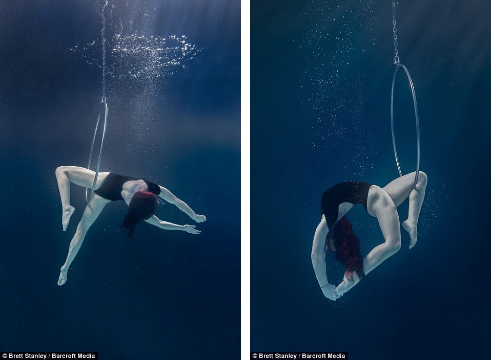 Vẻ đẹp huyền bí sâu thẳm của những bức hình chụp dưới nước.