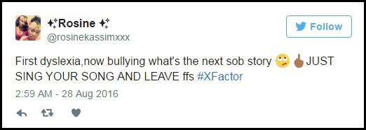 “Nhân tố bí ẩn” vừa trở lại đã bị chê… sến - 4 “Đầu tiên là chứng khó đọc, giờ lại là chuyện bị bắt nạt, câu chuyện cảm động tiếp theo là gì đây… Làm ơn hãy chỉ hát thôi rồi sau đó rời ngay sân khấu”.