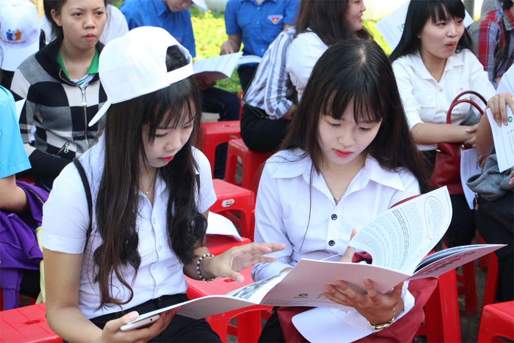 Phụ nữ và nam giới đều có thể trở thành lãnh đạo giỏi - 5 Sách hướng dẫn, tuyên truyền về bình đẳng giới được phát cho mọi thành phần, lứa tuổi...