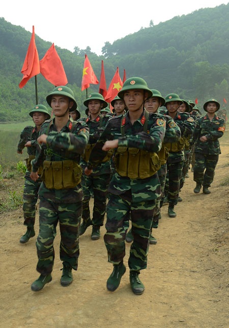 Rèn luyện chính quy ngay trên bãi tập