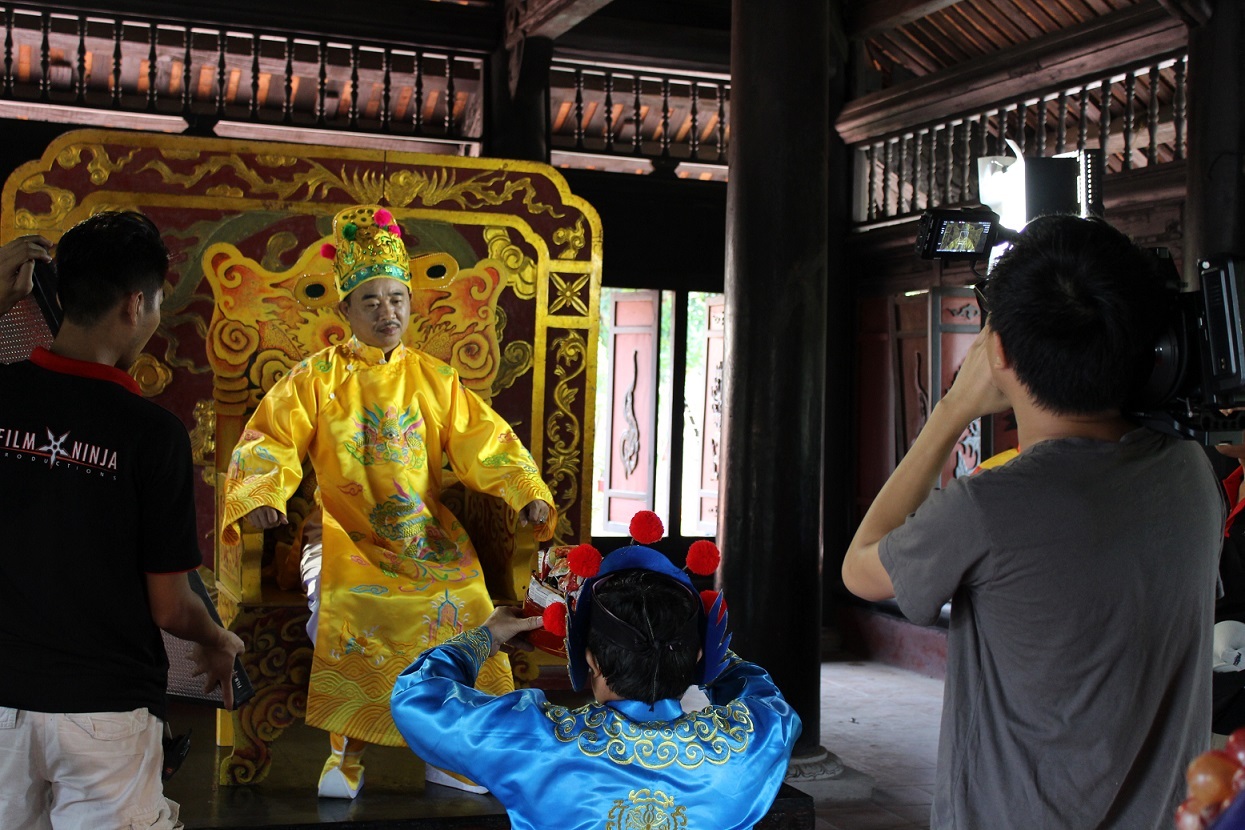 Nghệ sỹ Quốc Khánh trong vai nhà vua