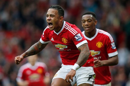 Memphis Depay bị nhắc nhở vì lối sống buông thả - 1 Memphis Depay bị Ryan Giggs cảnh báo vì lối sống buông thả