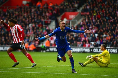 10 cầu thủ nhanh nhất Premer League: Không có Walcott, Sanchez - 1 Jamie Vardy chạy nhanh nhất Premier League mùa này