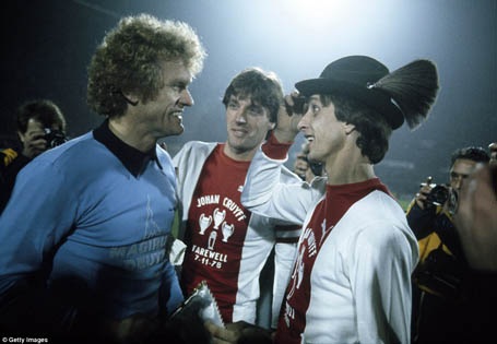 Những hình ảnh đáng nhớ nhất của huyền thoại Johan Cruyff - 8 Johan Cruyff trong trận đấu vinh danh ông năm 1978