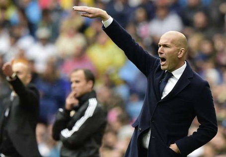Zidane đặt số phận của Real Madrid vào tay đội bóng "tí hon" - 1 HLV Zidane đặt niềm tin vào “tí hon” Granada