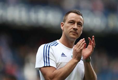Trong trận đấu cuối cùng của Chelsea, John Terry đã nói lời chia tay người hâm mộ Chelsea. Trước đó, BLĐ The Blues đã gửi lời đề nghị gia hạn 1 năm với trung vệ người Anh. Dù vậy, John Terry vẫn chưa đưa ra quyết định cuối cùng.