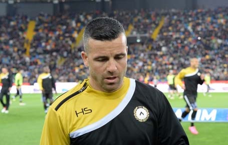 Cũng như Luca Toni, Di Natale đã chia tay Udinese ở tuổi 39. Nhiều khả năng, chân sút kỳ cựu này sẽ treo giày.