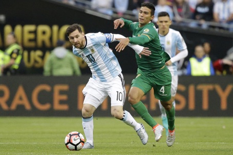 Messi không đá chính, Argentina vẫn đè bẹp Bolivia - 2 Messi vào sân ở hiệp 2 nhưng không tạo nên dấu ấn