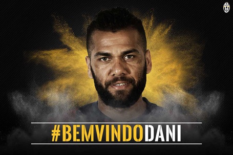 Daniel Alves chính thức cập bến Juventus - 2 Daniel Alves chính thức là người của Juventus