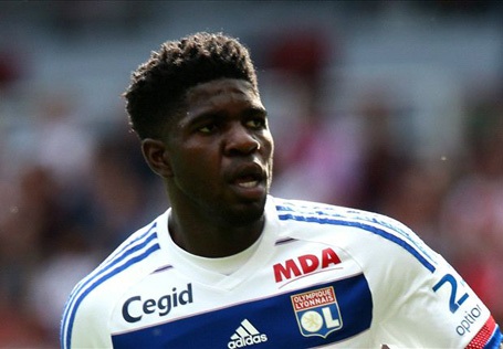 Barcelona đạt thỏa thuận sở hữu “bom tấn” đầu tiên - 1 Samuel Umtiti ở rất gần Barcelona