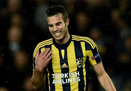 Van Persie muốn sang Barcelona