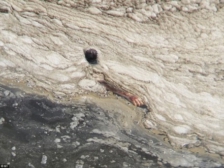 Một xác người khác bị phát hiện ở con sông tại Rio de Janeiro