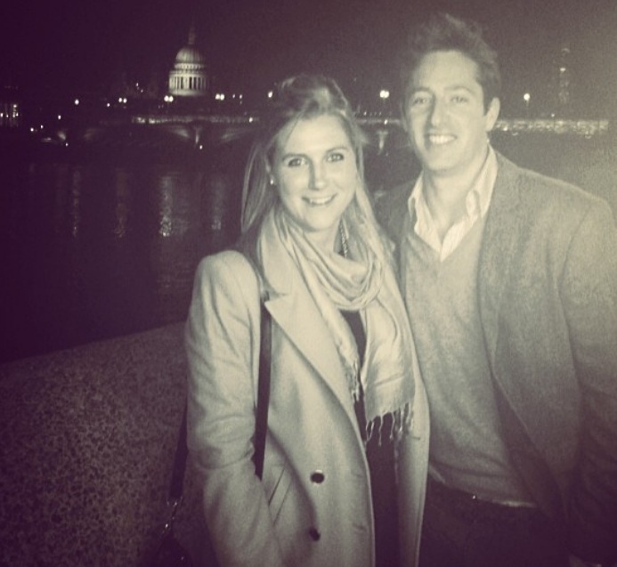 Hai VĐV của môn khúc côn cầu của Vương quốc Anh. Họ đã tham gia cùng nhau nhiều kỳ Olympic và đang đặt mục tiêu giành huy chương vàng ở Olympic Rio.