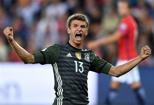 Thomas Muller lập cú đúp, Đức vùi dập Na Uy - 2 Thomas Muller rực sáng với cú đúp
