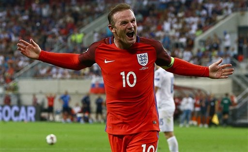 Wayne Rooney vượt mặt David Beckham ở tuyển Anh - 1 Wayne Rooney trở thành cầu thủ có số lần khoác áo đội tuyển Anh nhiều thứ 2 trong lịch sử