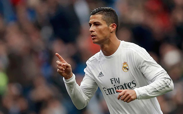 Siêu đội hình thuộc sở hữu của siêu cò Jorge Mendes - 3 C.Ronaldo luôn rất thân thiết với Jorge Mendes