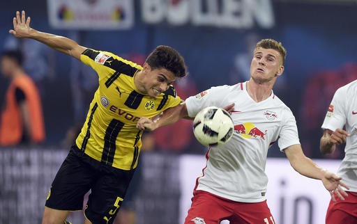 Dortmund bất ngờ gục ngã trước CLB mới lên hạng - 2 Dortmund gặp bế trước trước Leipzig