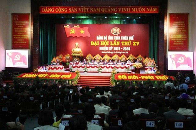 Huế cần chuyển đổi theo hướng tăng trưởng xanh và kinh tế tri thức - 1 Khai mạc Đại hội Đảng bộ tỉnh Thừa Thiên Huế