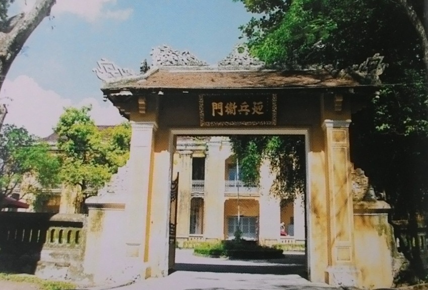 Kỳ 2: Huế đã mất lượng cổ vật lớn như thế nào? - 5 Phủ Nội Vụ bị mất hết vàng bạc khi Pháp chiếm Kinh thành