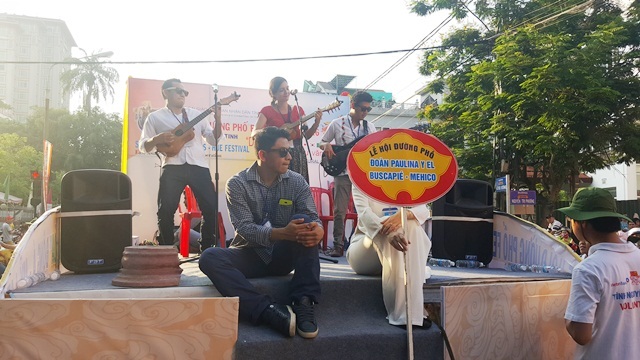 Festival Huế 2016: Náo nhiệt Lễ hội đường phố - 11 Ban nhạc từ Mexico chơi những bài nhạc vui nhộn