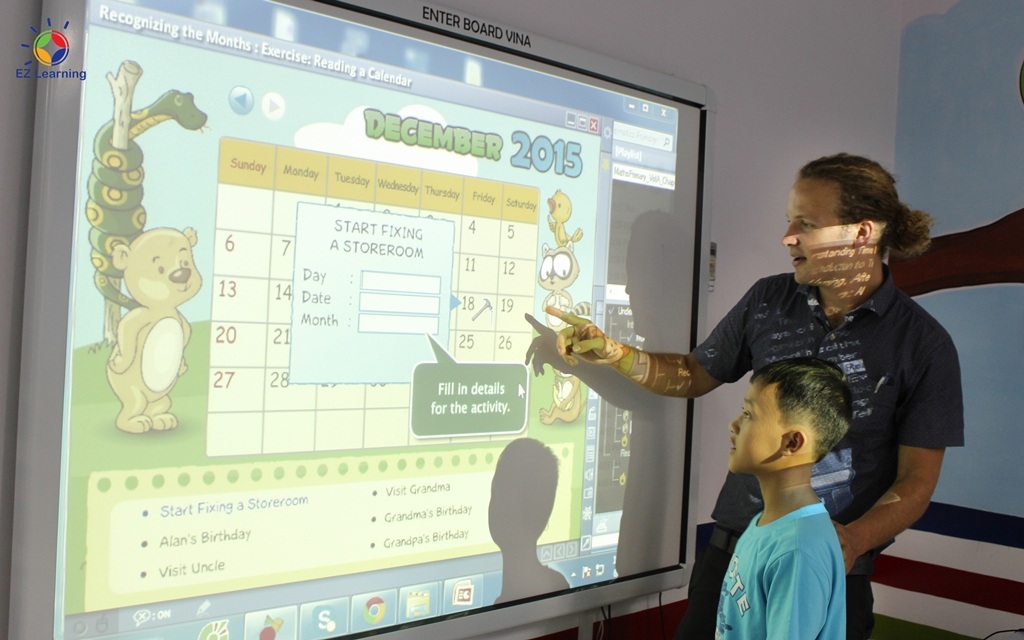 Tại Amazing Summer, các em vừa được học tiếng Anh thông qua các trò chơi, thí nghiệm khoa học…