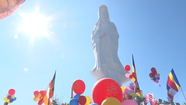 Khai hội Quán Thế Âm Huế 2016 - 3 Không khí uy nghiêm của lễ hội Quán Thế Âm tại Huế