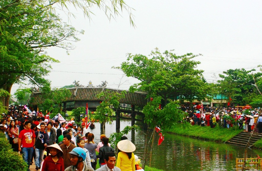 Sẽ hạ giải cầu ngói Thanh Toàn 240 năm tuổi để tu bổ, tôn tạo - 7 Ngày hội ở cầu ngói Thanh Toàn