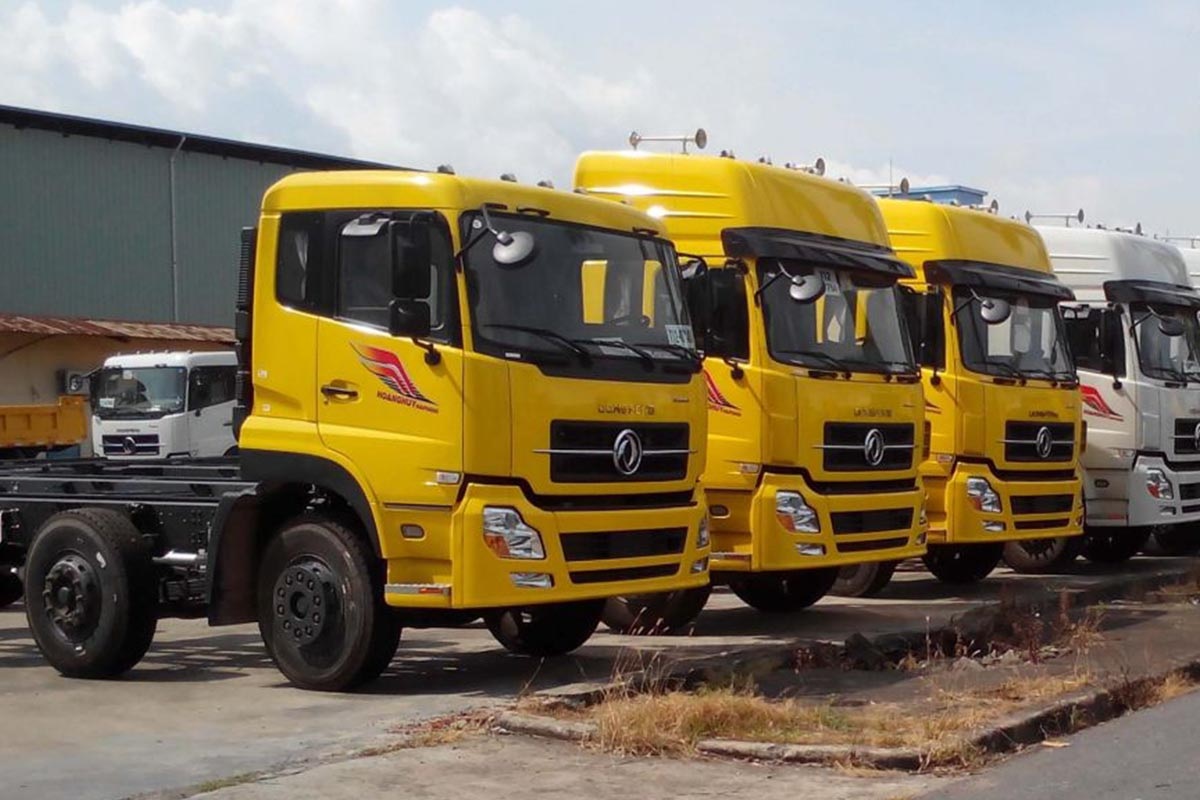 Việt Nam chi hơn 1 tỷ USD nhập ô tô nguyên chiếc từ Trung Quốc - 1
Xe ô tô Trung Quốc nhập khẩu vào Việt Nam chủ yếu là xe tải.