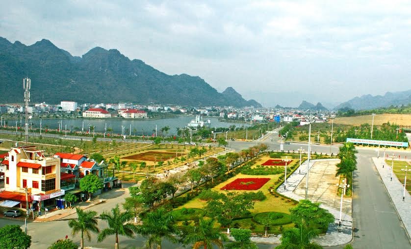 Giá cả ở Lai Châu đắt đỏ nhất cả nước - 1
Lai Châu - một trong những tỉnh miền núi nhưng giá các dịch vụ hàng hóa đang đắt hơn cả Hà Nội.