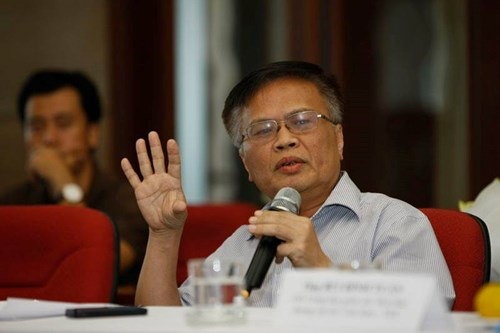 Tranh luận gay gắt về thu phí ở dự án BOT Pháp Vân - Cầu Giẽ - 2 T.s Nguyễn Đình Cung, Viện Trưởng Viện CIEM (ảnh Tiền Phong)