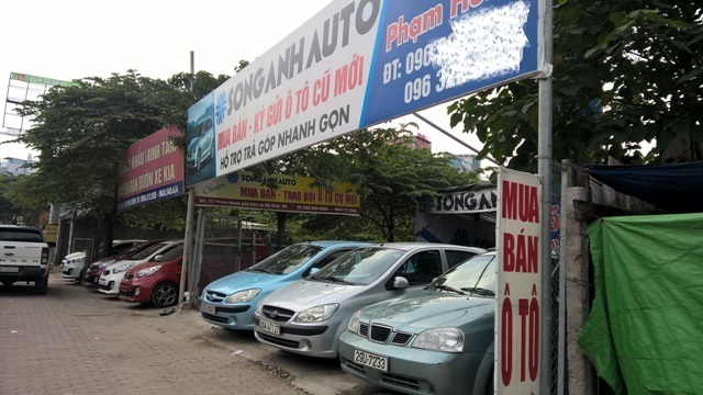 Thay đổi thuế tiêu thụ, đại lý ô tô cũ xoay đủ cách để sống! - 2 Với mức giá xe mới như này thì các dòng xe cũ bán ít nhất cũng phải chênh giá từ 100 triệu thậm chí gần 200 triệu đồng mới lôi kéo được khách.