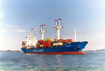 Tàu Vinalines: Mua giá “cắt cổ”, thanh lý… bèo bọt! - 1 Vinalines xin bán 6 con tàu để cắt lỗ