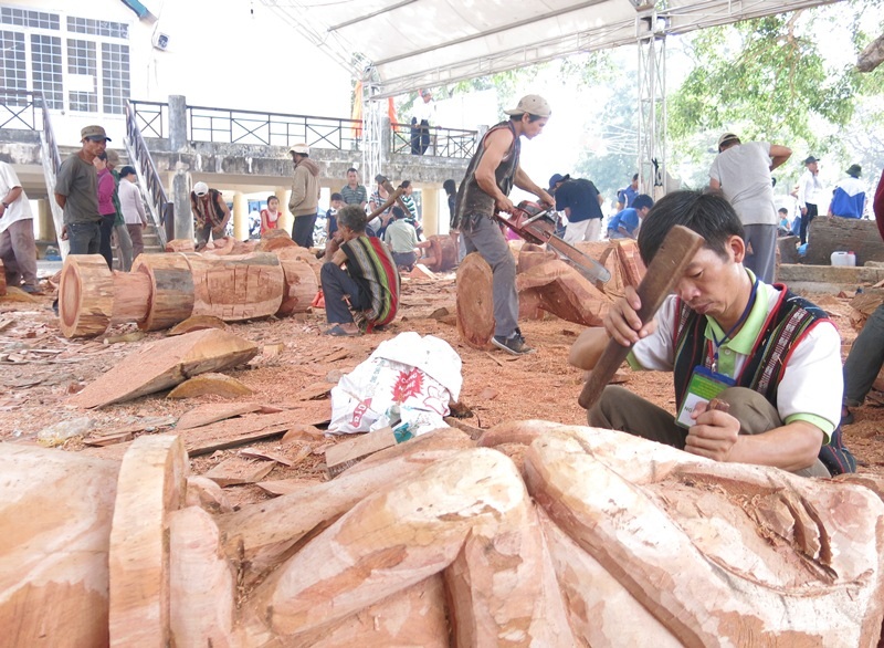 Cần có chính sách cho vay vốn để các đối tượng thuộc diện nghèo và đối tượng chính sách học nghề (ảnh: Khánh Hiền)