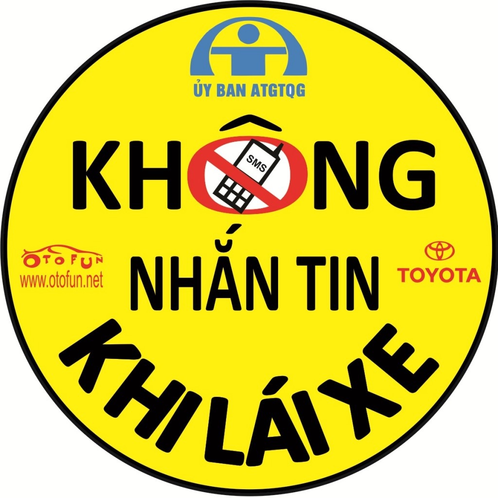 Trao giải thiết kế nhãn dán giao thông “Không nhắn tin khi lái xe”... - 2 Một trong 5 nhãn dán giao thông đoạt giải (ảnh: UBATGTQG)