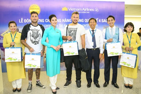 Vietnam Airlines lọt top tiến bộ nhất thế giới và đón chứng nhận 4 sao - 7