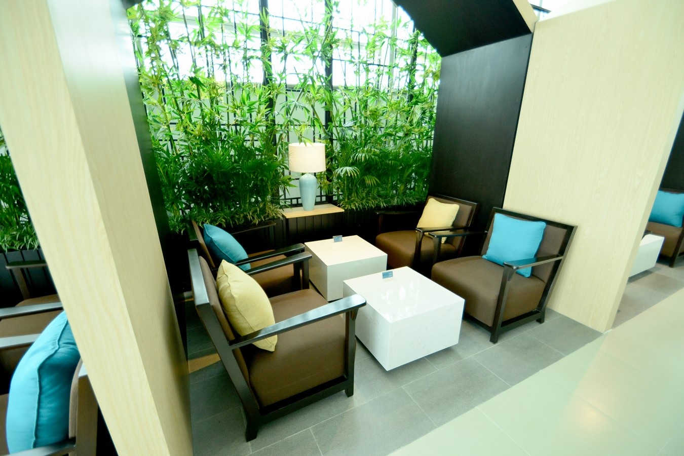 Ngắm phòng chờ 4 sao ở sân bay Tân Sơn Nhất - 4