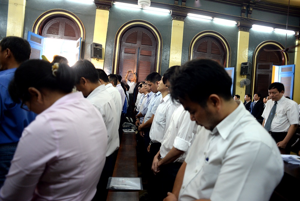 Hơn 5.000 tỷ đồng của khách hàng VNCB bị “bốc hơi” xử lý ra sao? - 1 Nhiều bị cáo đã phản tố lại cáo trạng