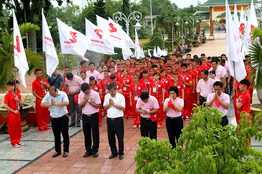 “Sắc đỏ” xuyên Việt tri ân ngày thương binh, liệt sĩ 27/7 - 3 “Sắc đỏ” xuyên Việt tri ân ngày thương binh, liệt sĩ 27/7 - 3