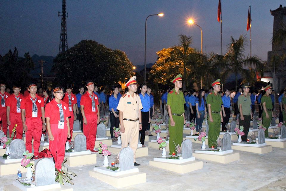 “Sắc đỏ” xuyên Việt tri ân ngày thương binh, liệt sĩ 27/7 - 11 “Sắc đỏ” xuyên Việt tri ân ngày thương binh, liệt sĩ 27/7 - 11